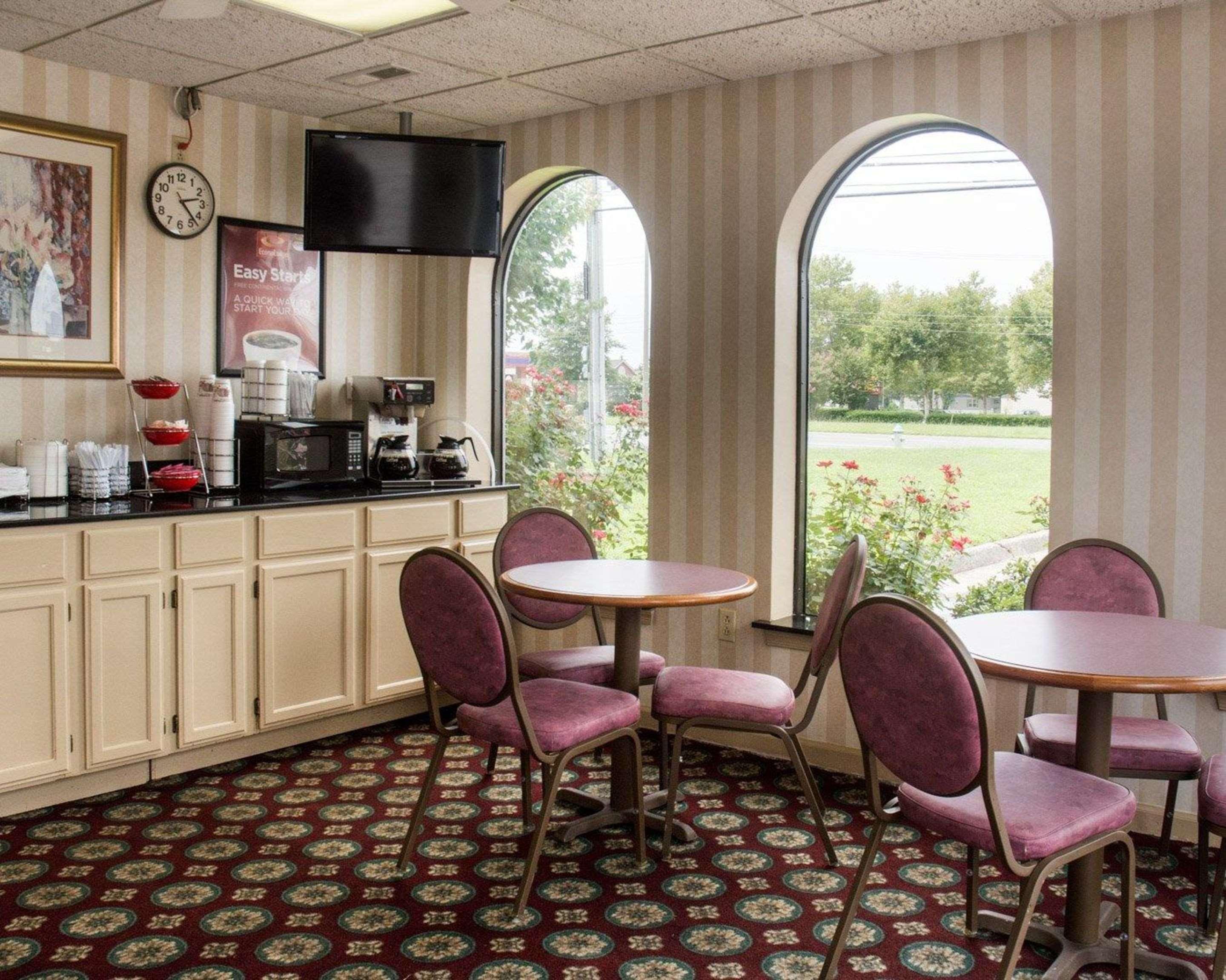 Econo Lodge Chesapeake Route 13 And I-464 Εξωτερικό φωτογραφία